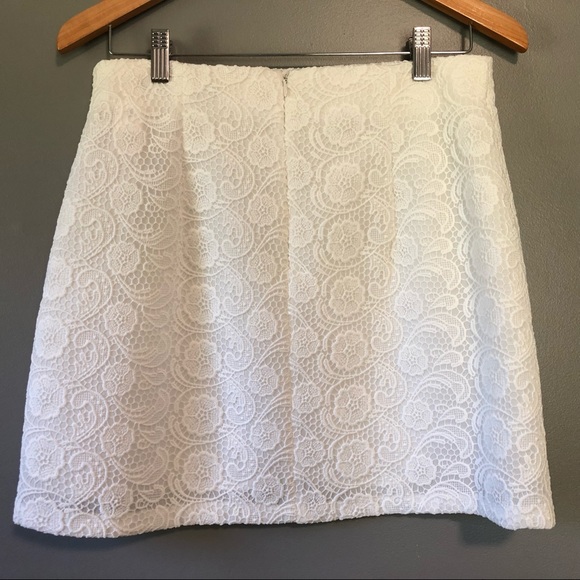 Zara Woman White Lace Mini Skirt - Picture 2 of 6